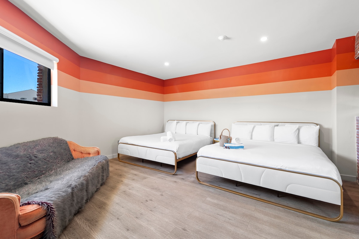 Stylish Suite