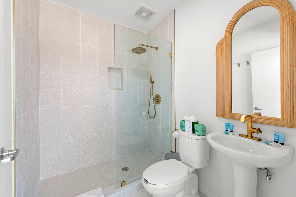 Stylish Suite