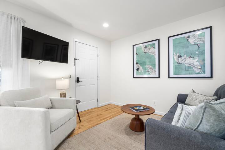 One Bedroom Suite 2 - Santa Cruz, CA