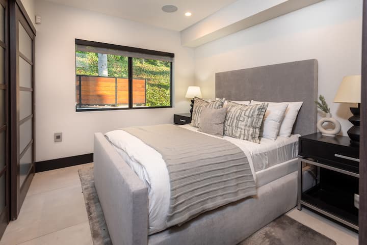 საძინებელი 3