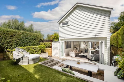 Luxury Retreat in Ponsonby