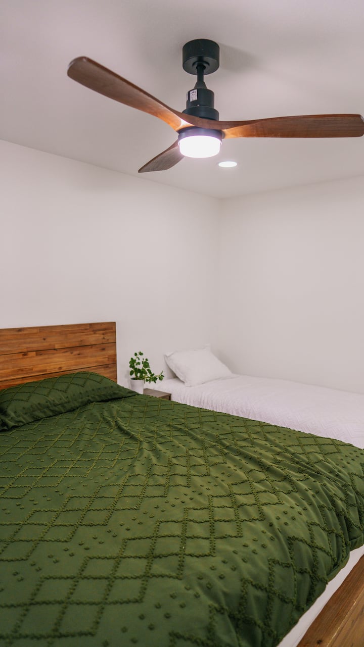 غرفة النوم 2