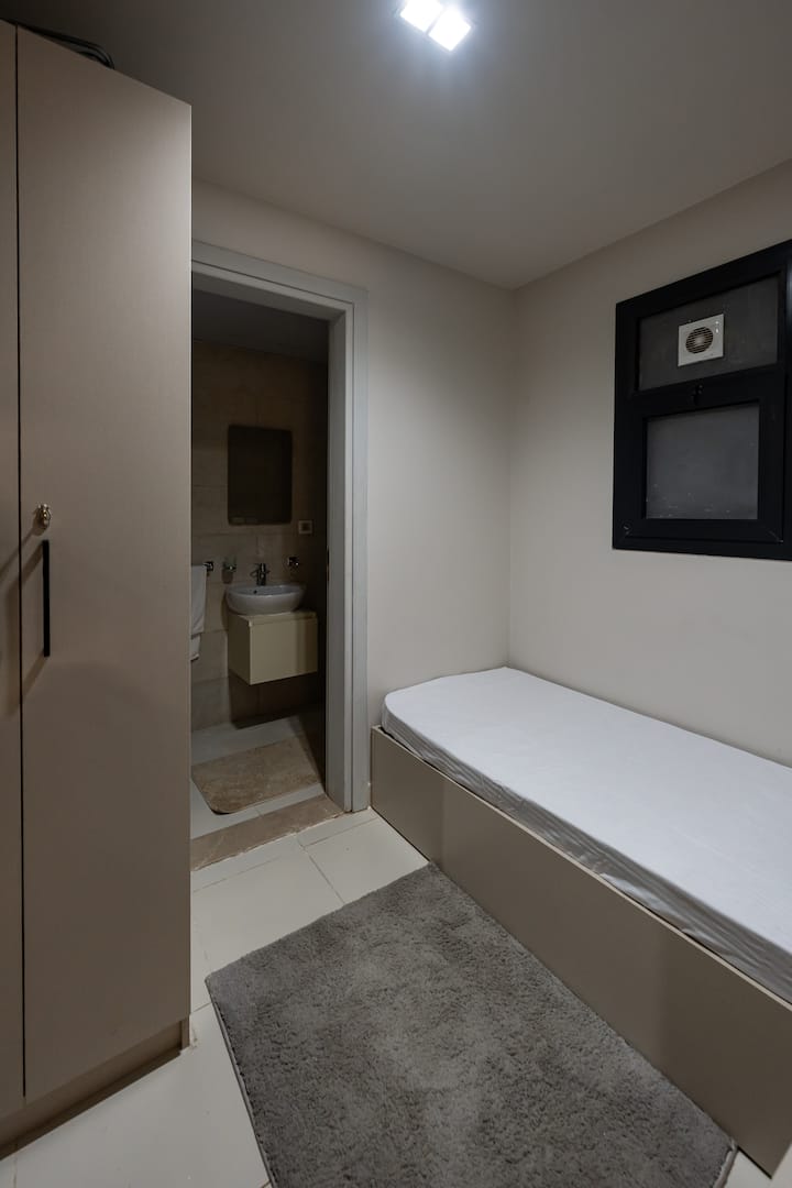 Соба на помошникот