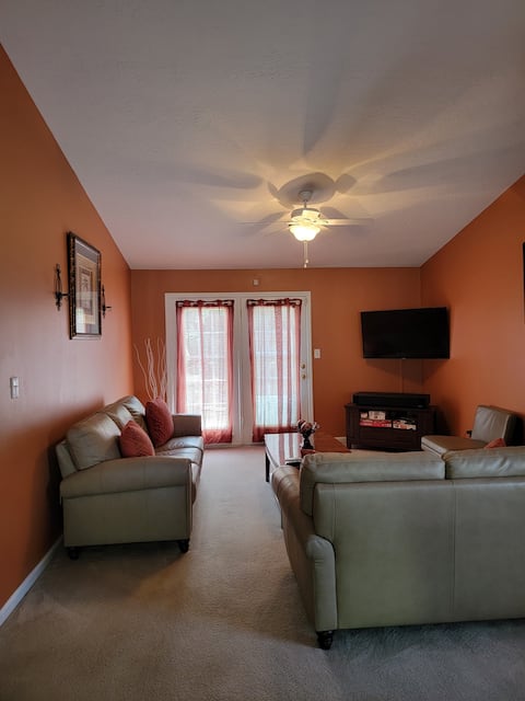 Popular Airbnb listing: The Patio Escape in South Carolina