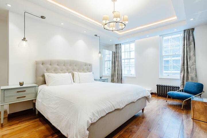 Luxury 3-Bed Apartment | Park Lane gallery image 4