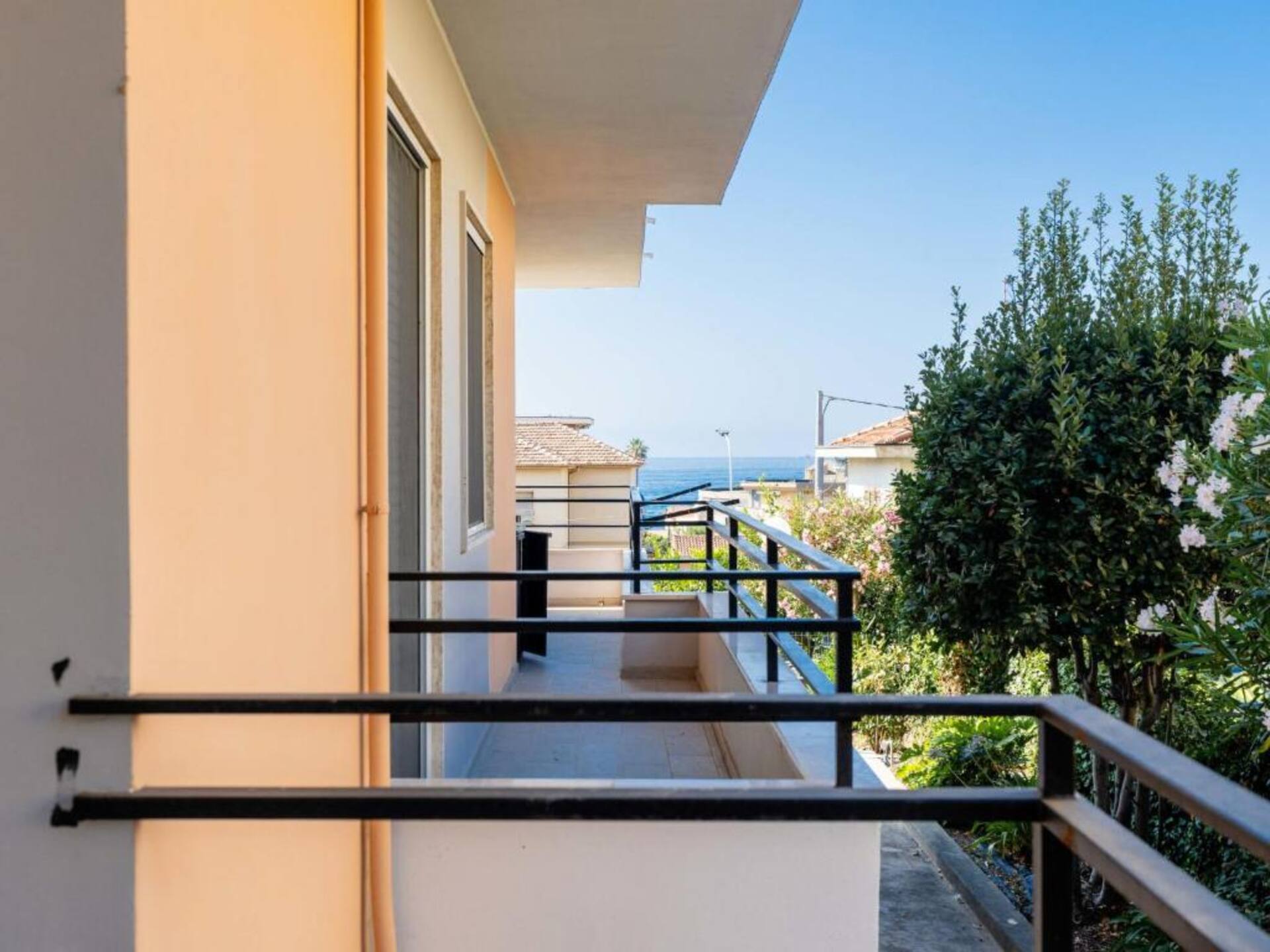 Appartement avec jardin et terrasse | À côté de la plage