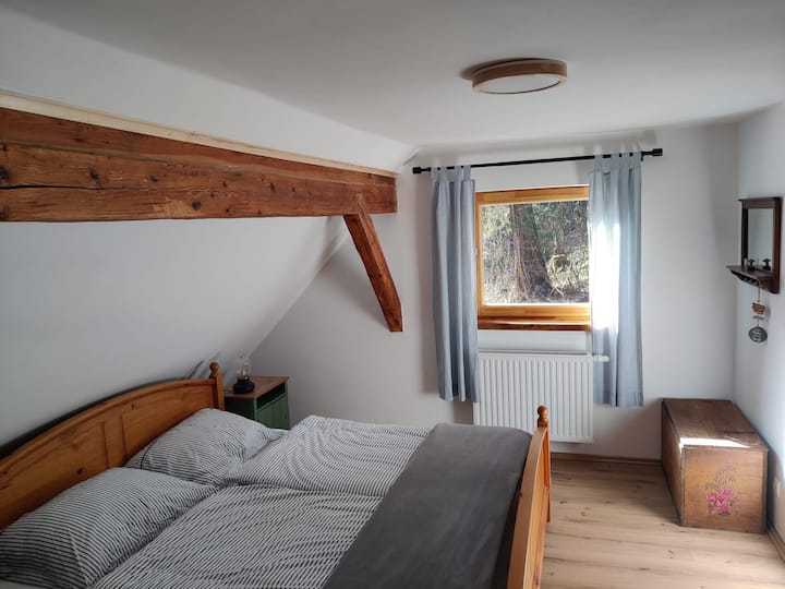 საძინებელი 1