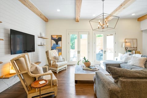 *Showcase Home* One street off Pier Village!