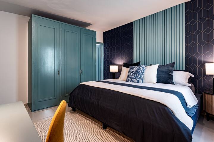 Elegant Condesa Stay, Rooftop & BBQ gallery image 3