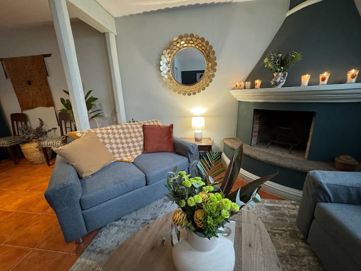Cozy, Magical Casita In Antigua - Santa Maria de Jesús