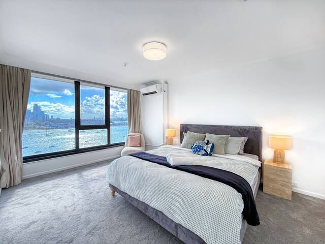 Splendid Harbour Bridge & Opera House Views: 3-Brs gallery image 4