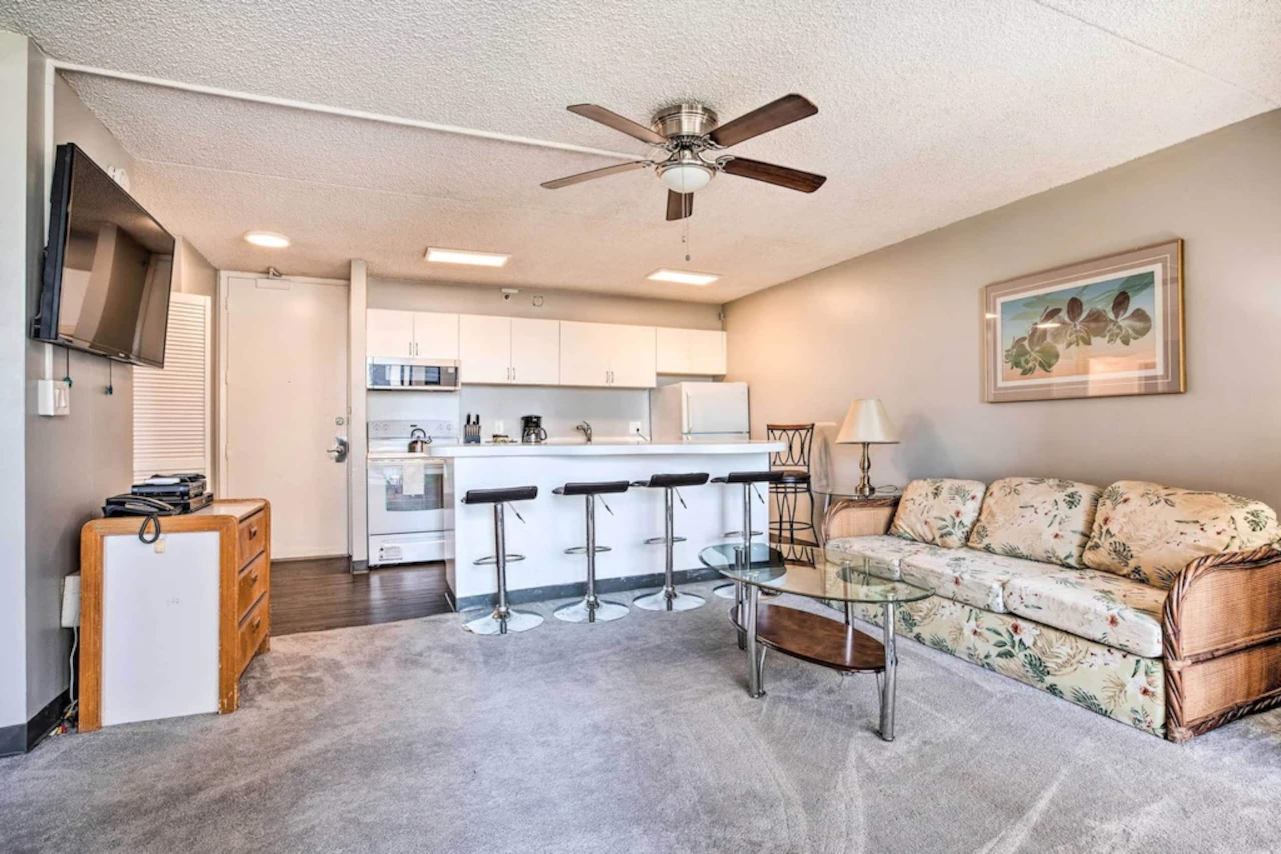 Hotel in Honolulu · ★4.67 · 1 bedroom · 3 beds · 1 private bath - Image 2