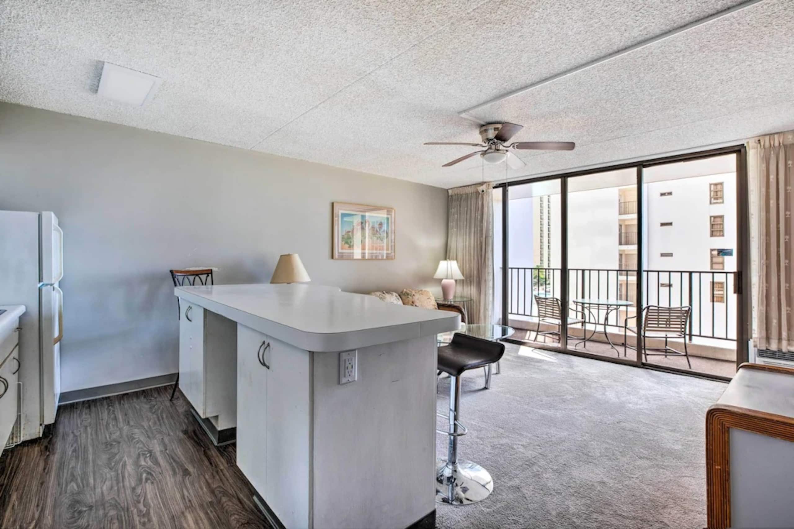 Hotel in Honolulu · ★4.67 · 1 bedroom · 3 beds · 1 private bath - Image 5