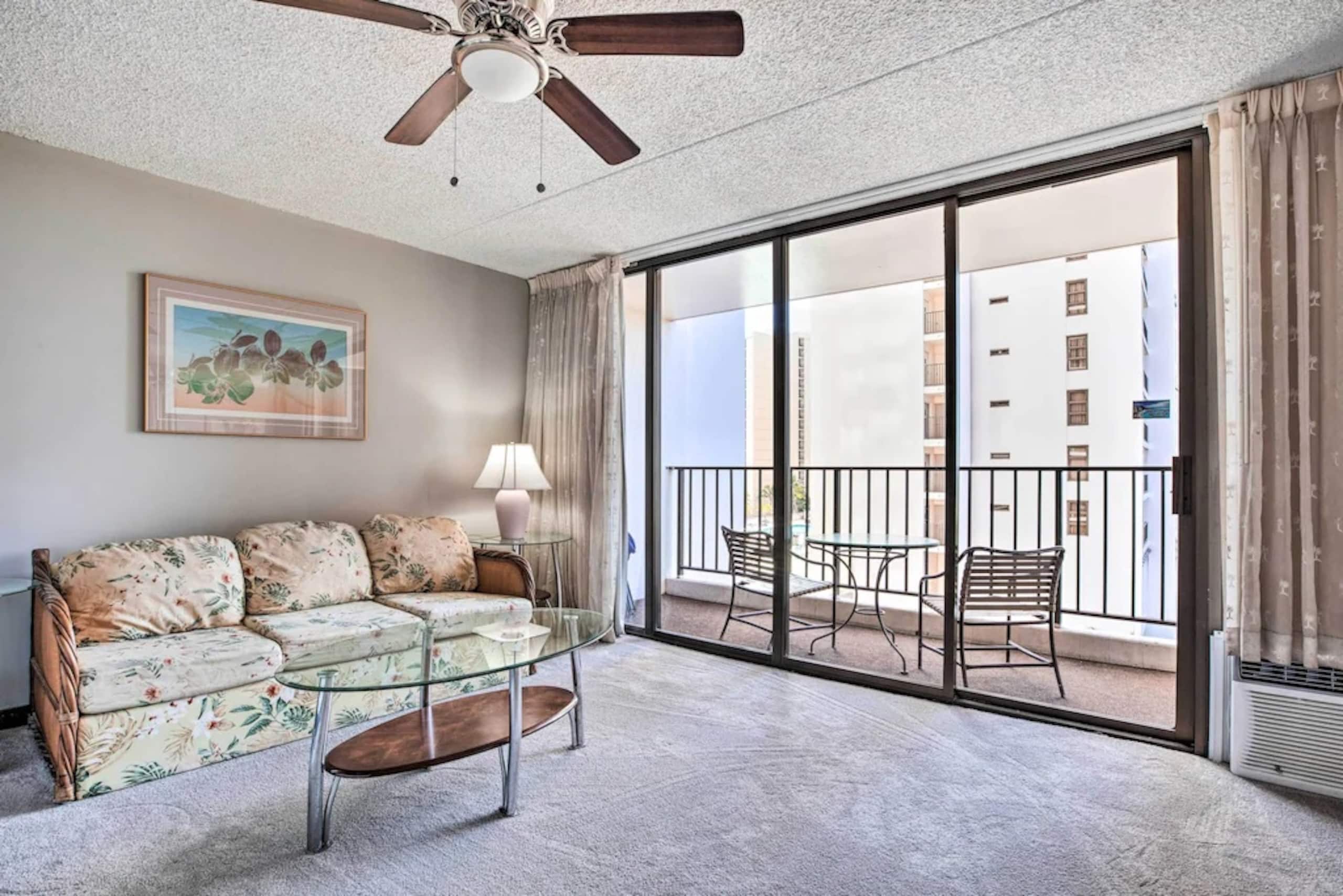 Hotel in Honolulu · ★4.67 · 1 bedroom · 3 beds · 1 private bath - Image 4