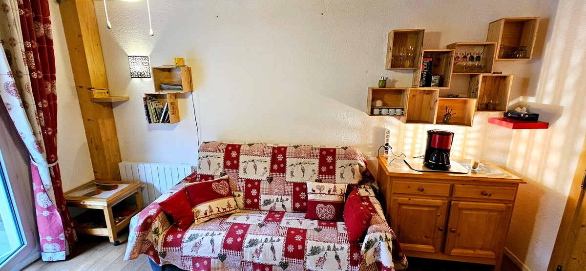 Top Airbnb: 55 m2 duplex apartment, close to the thermal baths and Olympe in Brides Les Bains