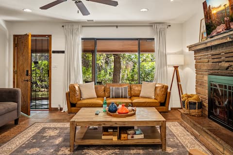 Top Airbnb: Creekside Sedona Retreat w/ Natural Swimming Pools in Oak Creek Canyon