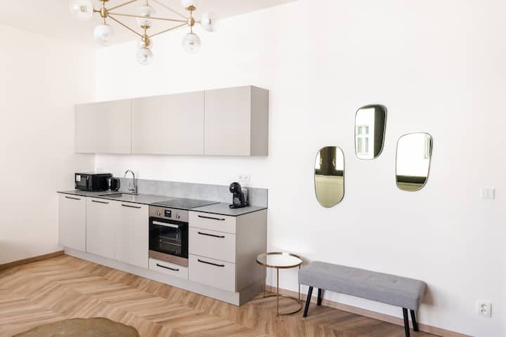 Mirage Studio - Brno