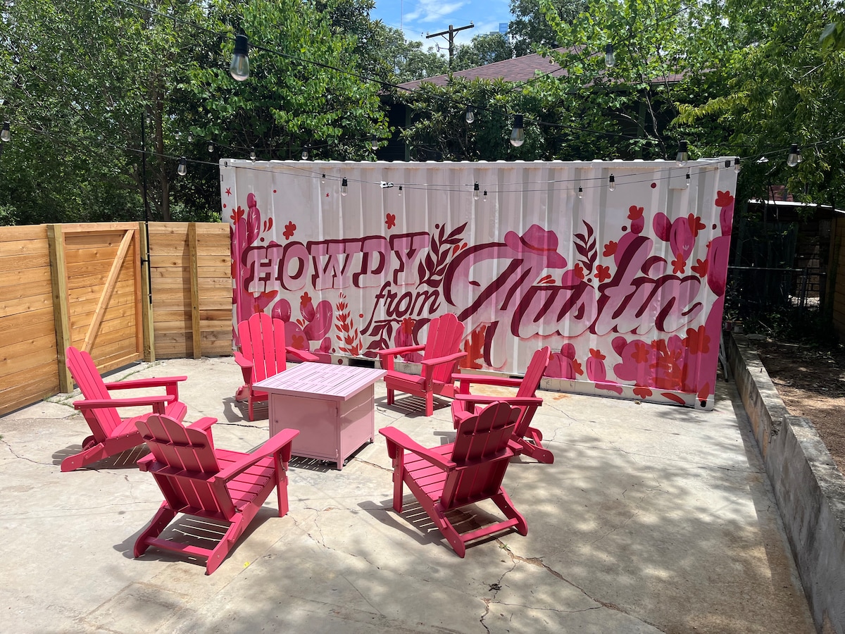 Pink Pony Club w Get Ready Stations; Near SoCo (A)