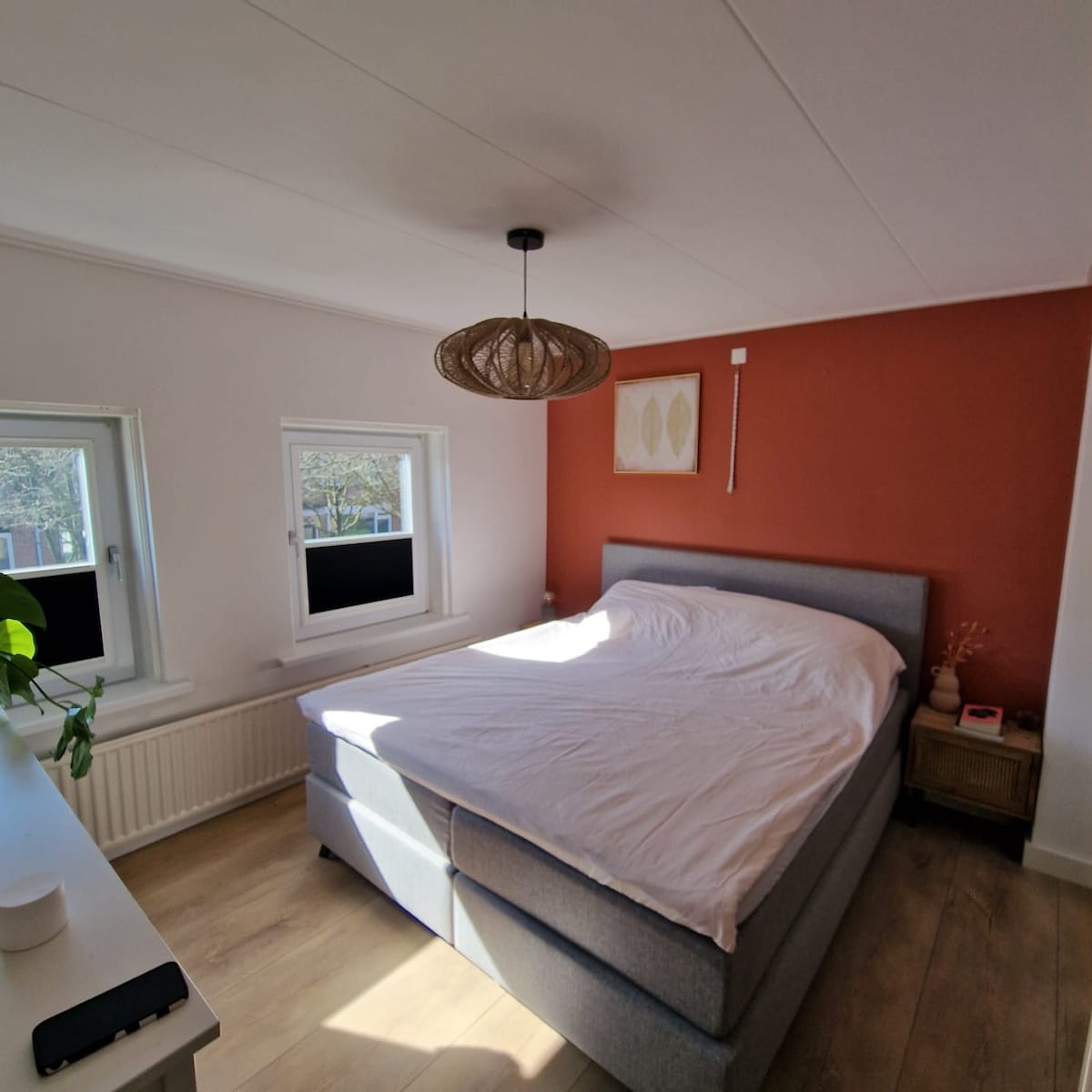 เตียงขนาดใหญ่ที่ยอดเยี่ยม!