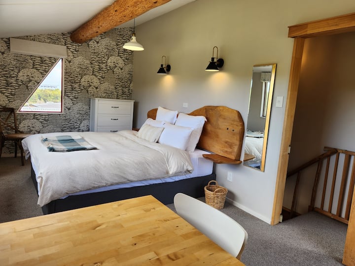 Bračni krevet (širine 180 - 200 cm) 