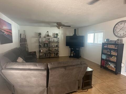 Top performing Airbnb: Casa Havasu Lake House Retreat Boat & RV Parking in Lake Havasu / Kingman