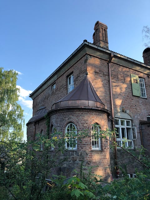 Small castle from 1915 is rented out.