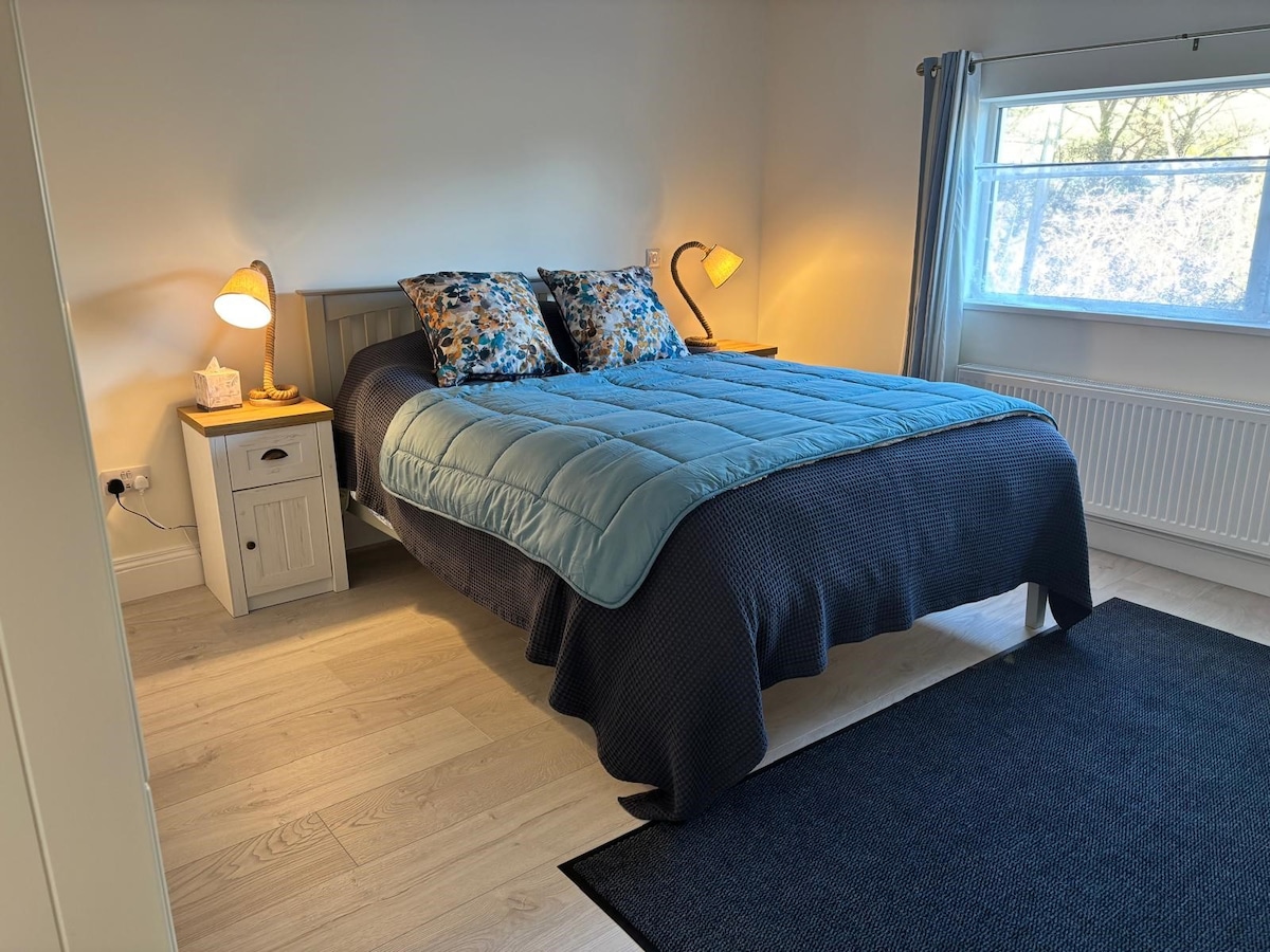 一楼，最大房间，套房