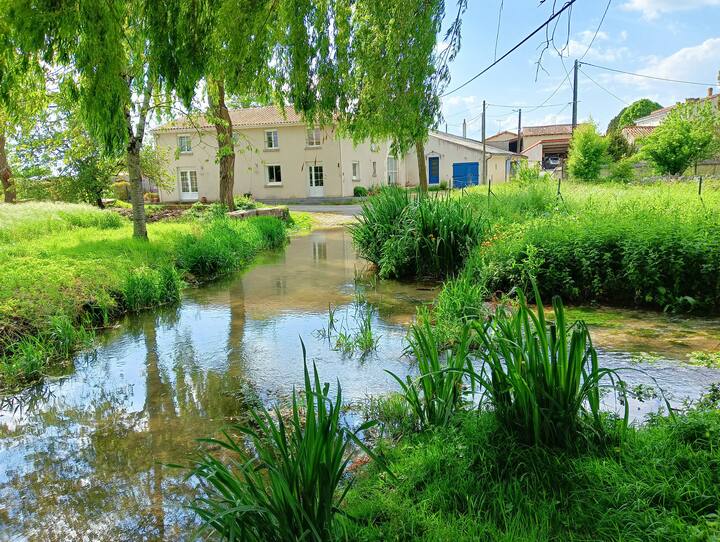 Le Gîte Du Gué - Jonzac