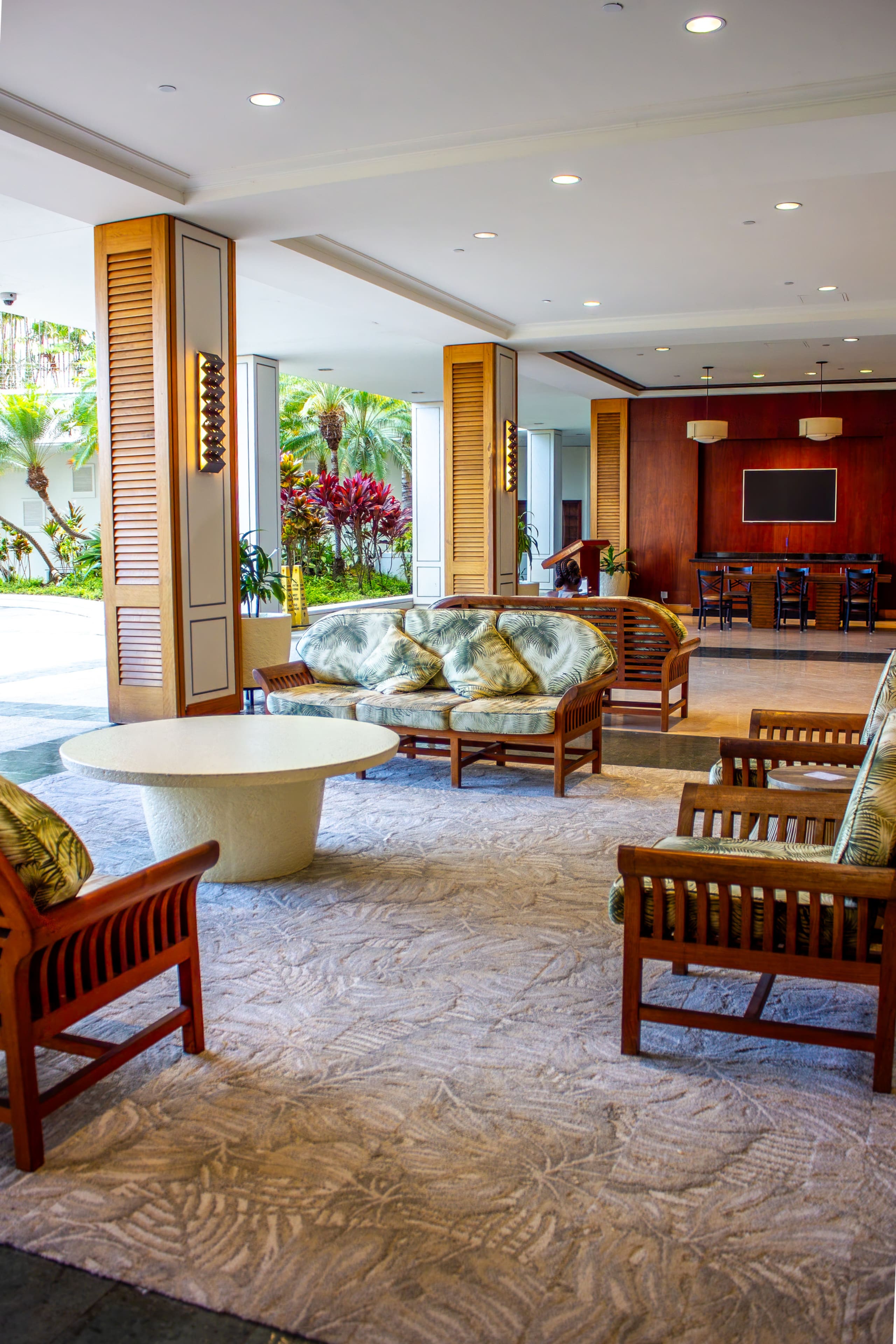 Condo in Honolulu · ★4.98 · 1 bedroom · 3 beds · 1 private bath - Image 63