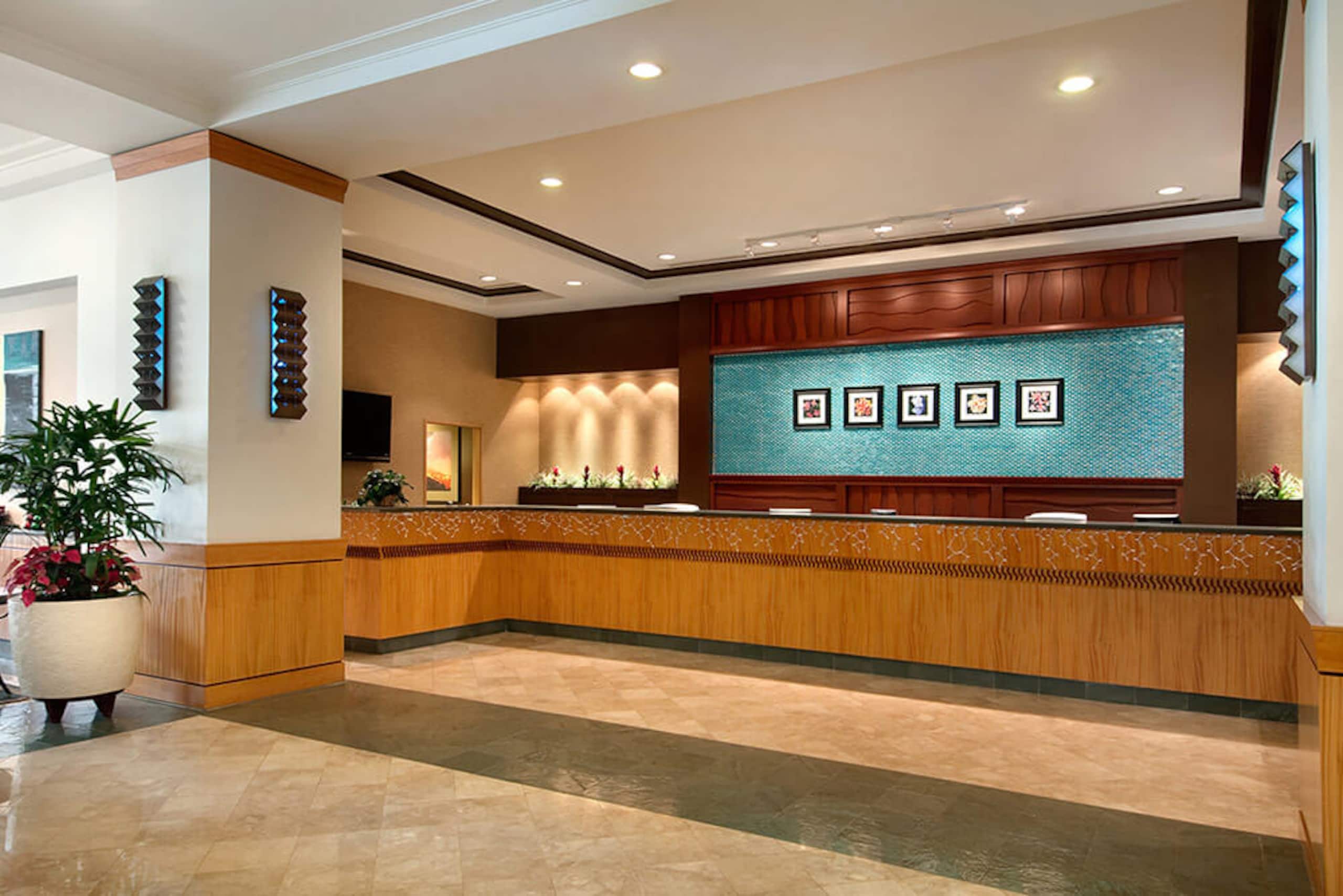 Condo in Honolulu · ★4.98 · 1 bedroom · 3 beds · 1 private bath - Image 46