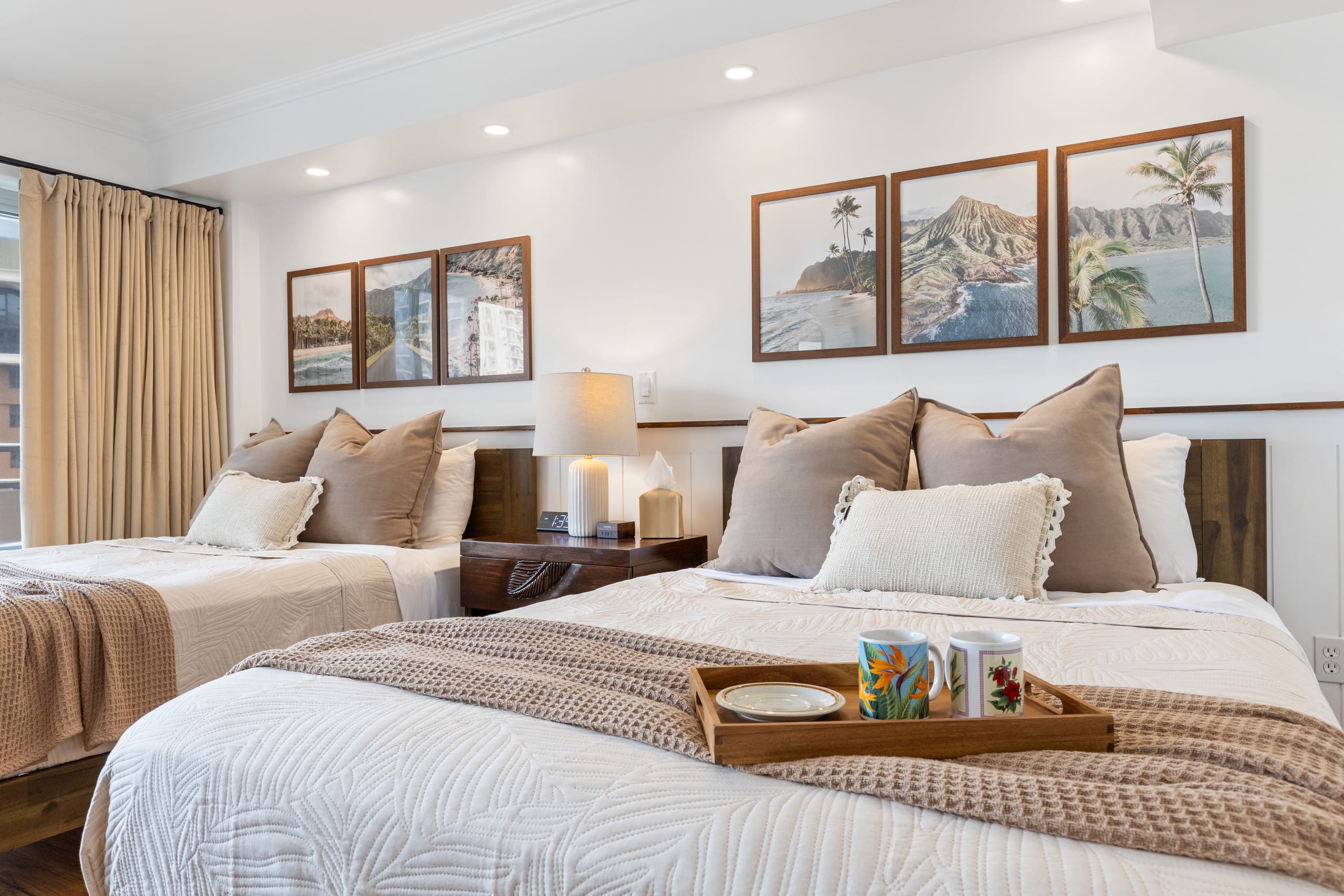 Condo in Honolulu · ★4.98 · 1 bedroom · 3 beds · 1 private bath - Image 18