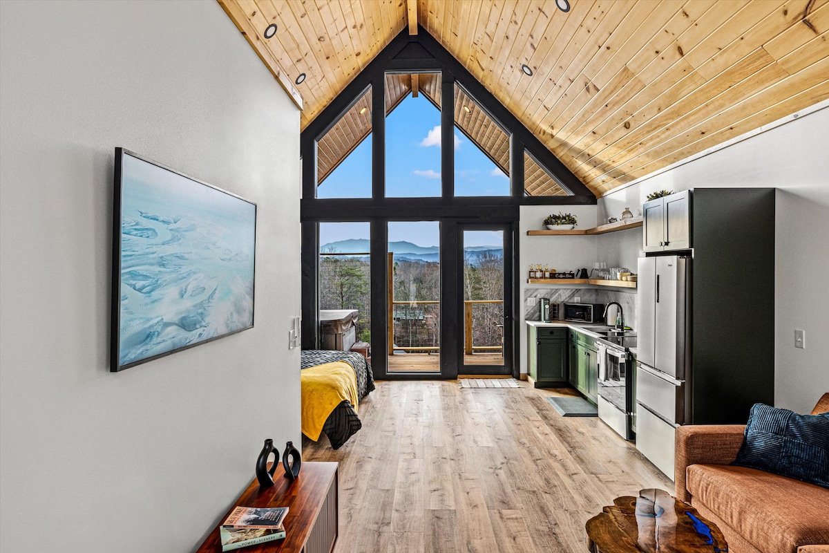 The Flame Azalea - Smoky Mountain cabin rental available for booking