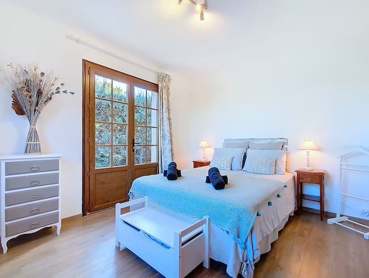 غرفة النوم 1