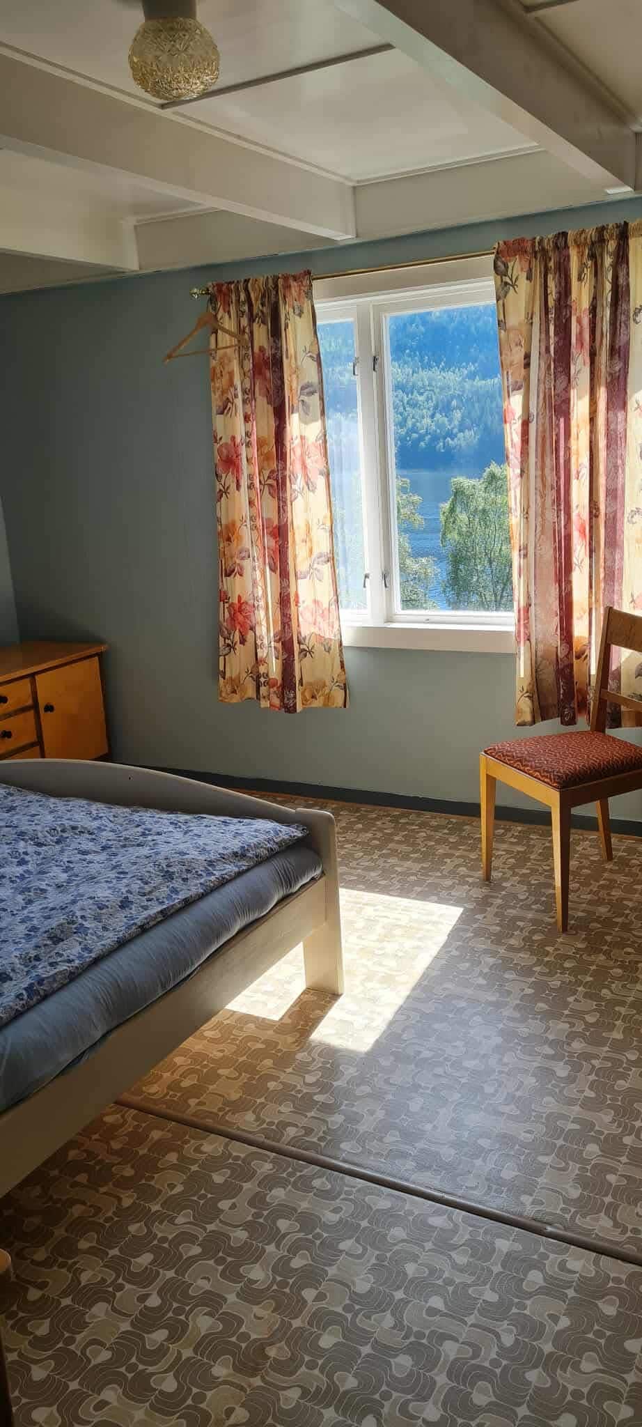 غرفة النوم 1