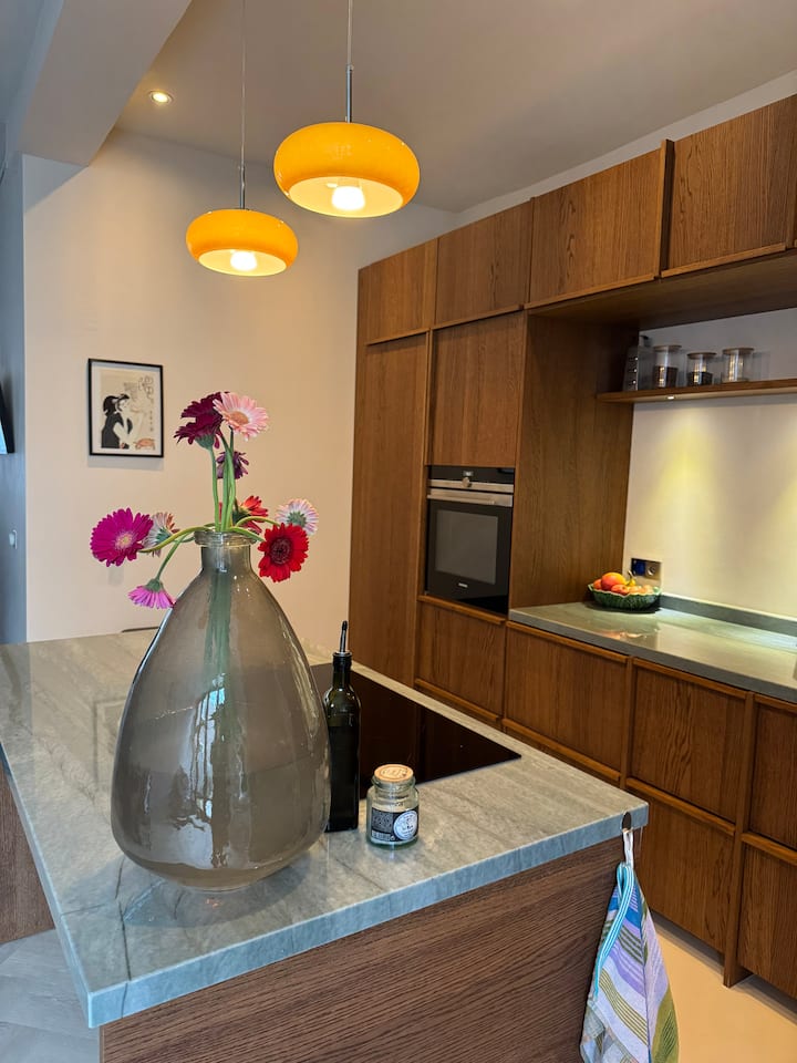 Charming And Spacious House Near Beach & City - Scheveningen