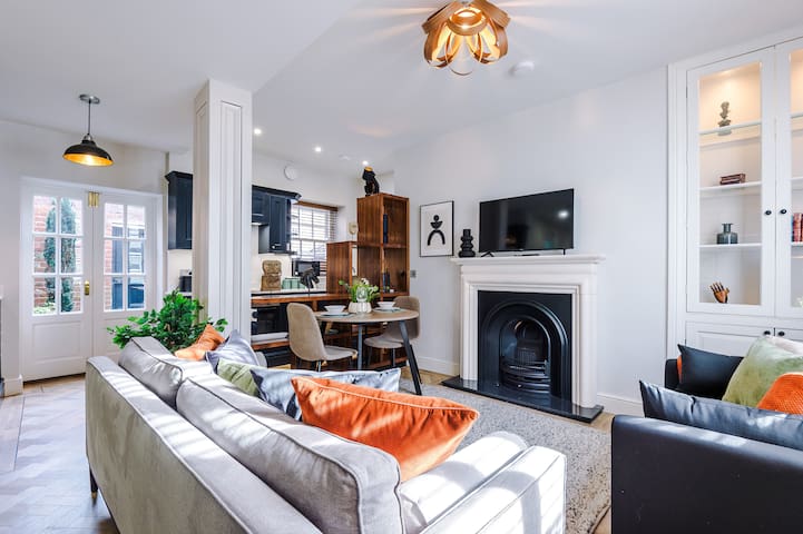 Pass The Property managed Airbnb listing 2
