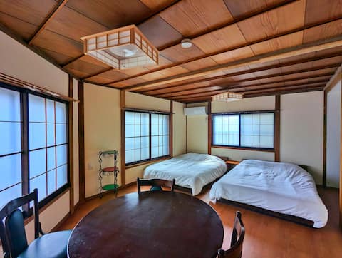 [1-minute walk from Aomori Station] A private house that can be rented for up to 10 people.Recommend