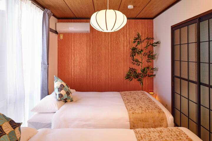 新宿まで電車4分／渋谷バス直通／高速Wi-Fi無制限／最大8名様まで／幡ヶ谷から徒歩15分 gallery image 4