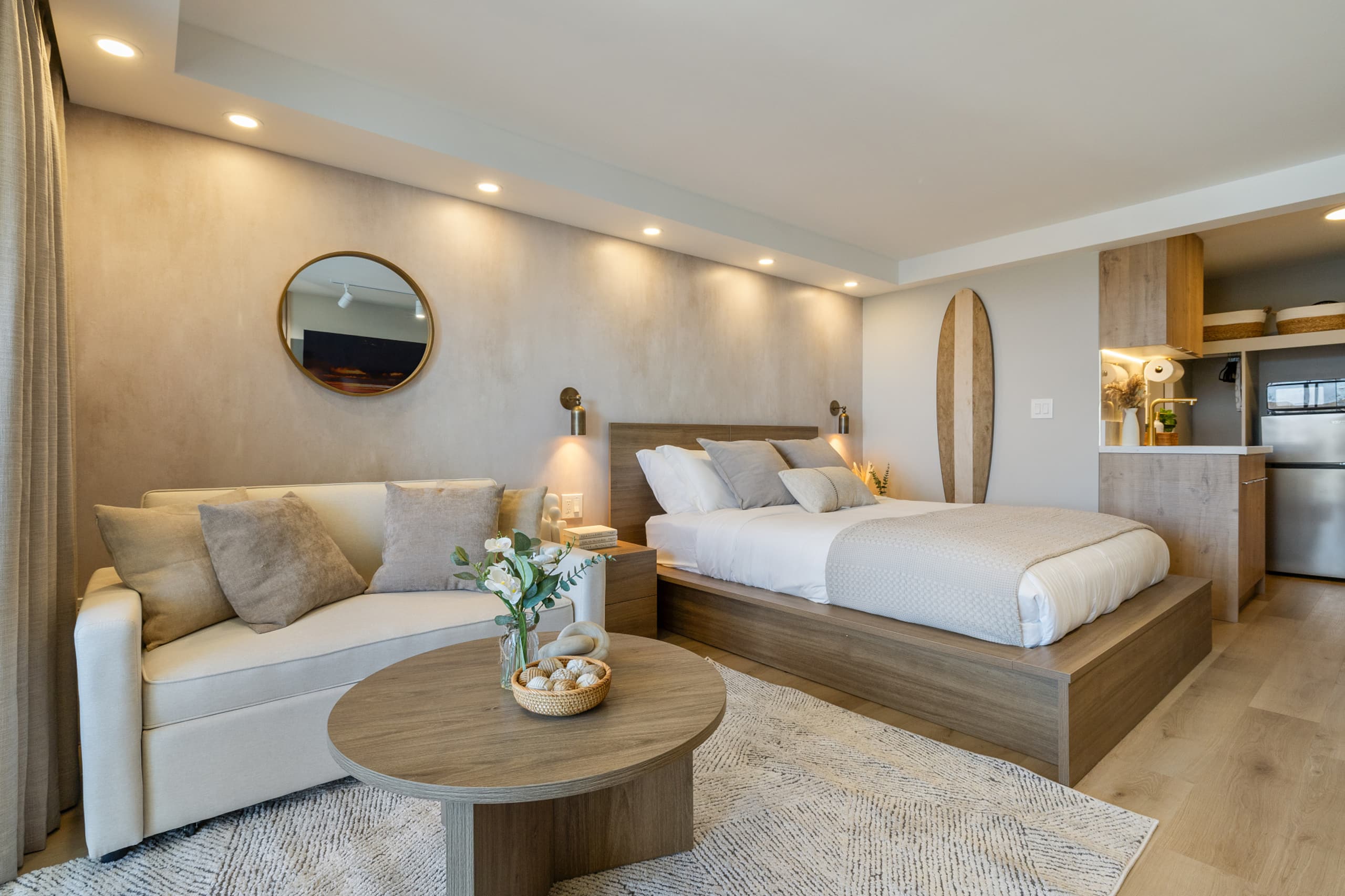Waikiki Luxury Ocean Breeze Getaway 36F - Image 34
