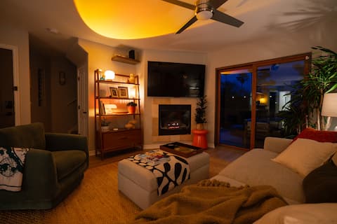 Top Airbnb: Pacific Beach | Rooftop, Bay View, Free Garage in Pacific Beach
