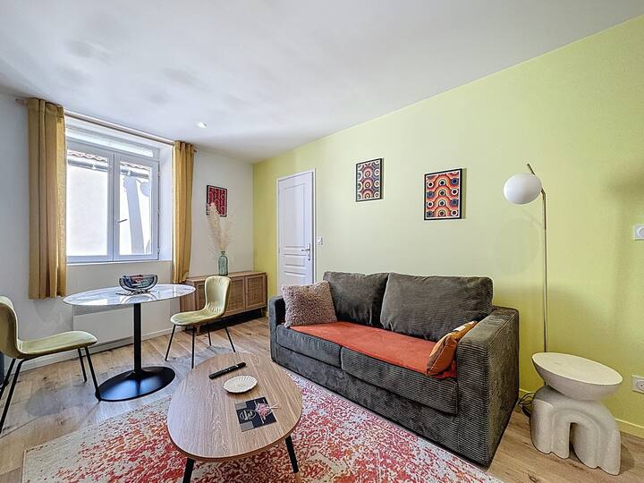 Séjour En Groupe – Immeuble 10 Pers, Aulnat - Clermont-Ferrand