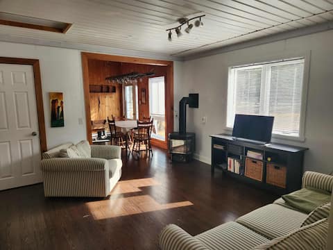 Top performing Airbnb: Chez Marguerite, farmhouse cottage in Mandeville