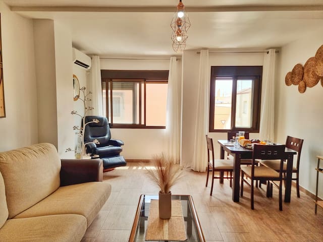 Retamar Servicios managed Airbnb listing 2