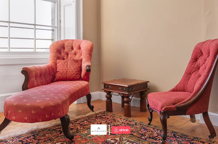 Classic|luxury|central|group|contractor|families - Bristol