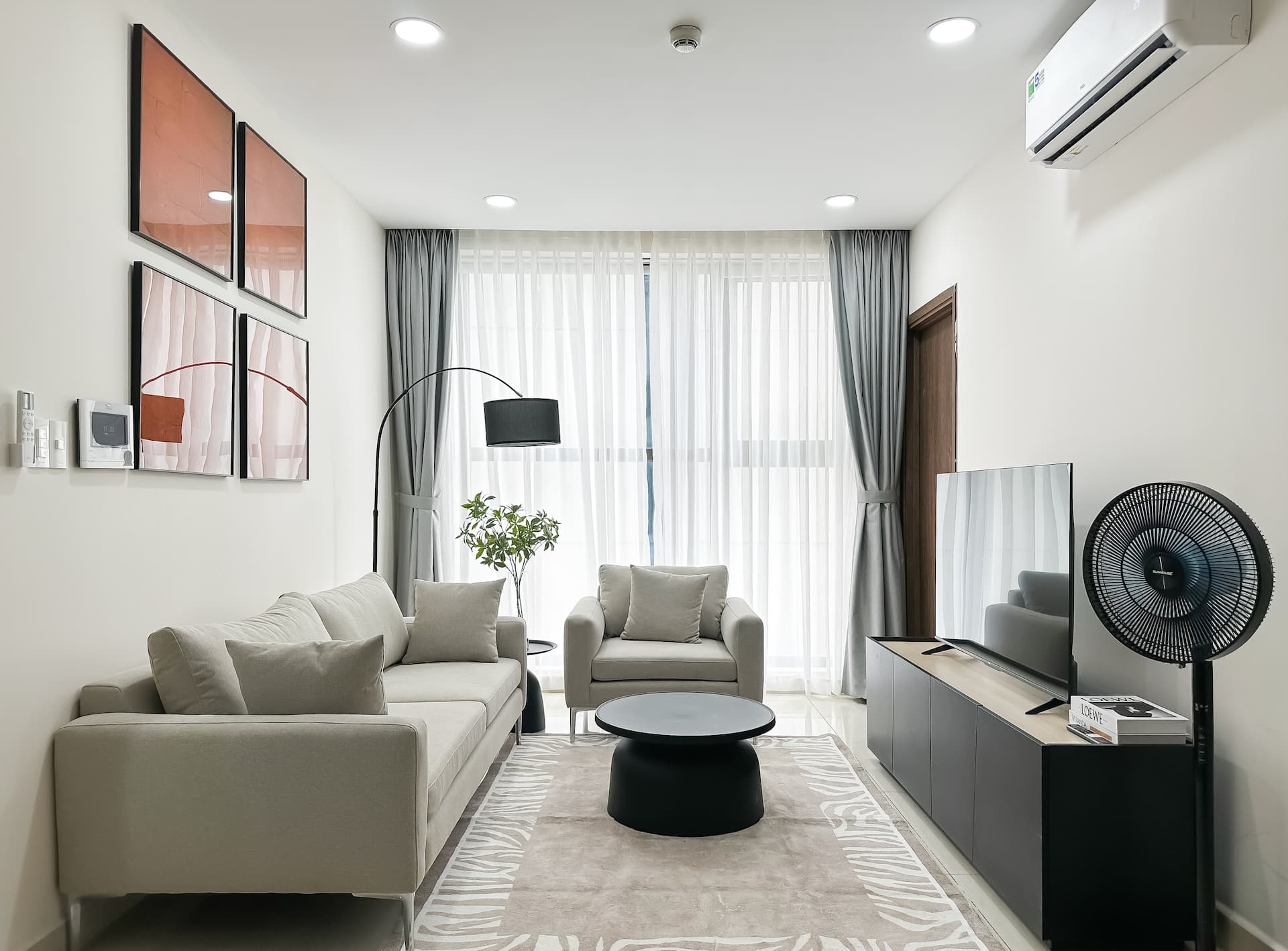 Park Legend Residence with 2 BedRoom @Central Park