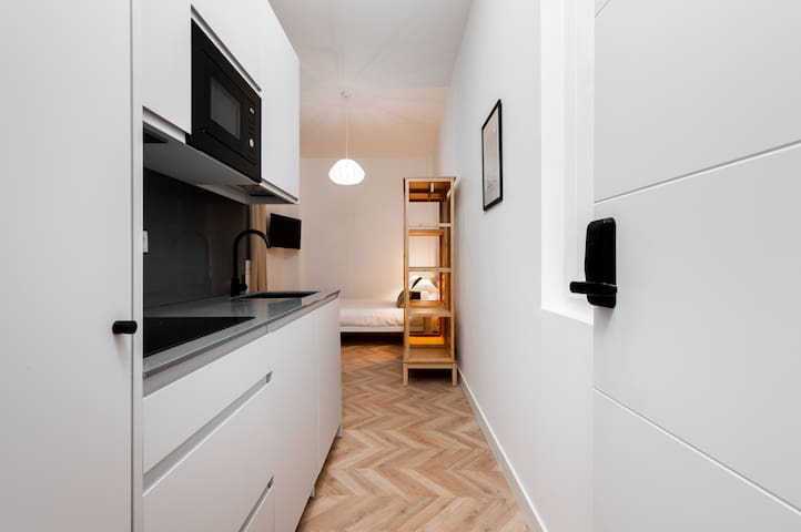 Houxury Vacations managed Airbnb listing 3