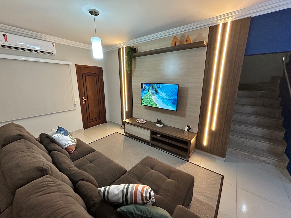 Anúncio popular: Two-story house, up to 12 people, 4 Bedrooms and Pool em Foz Do Iguaçu