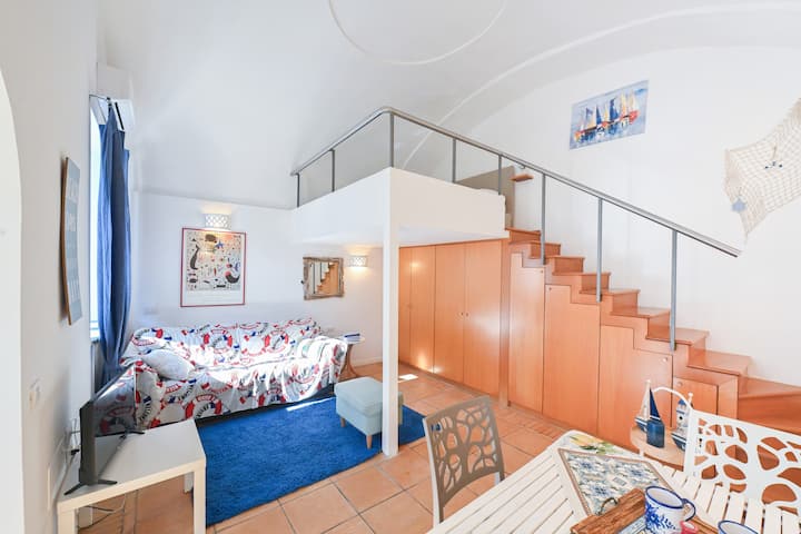 Zia Adele: Vista Mare Unica E Jacuzzi Privata. - Erchie