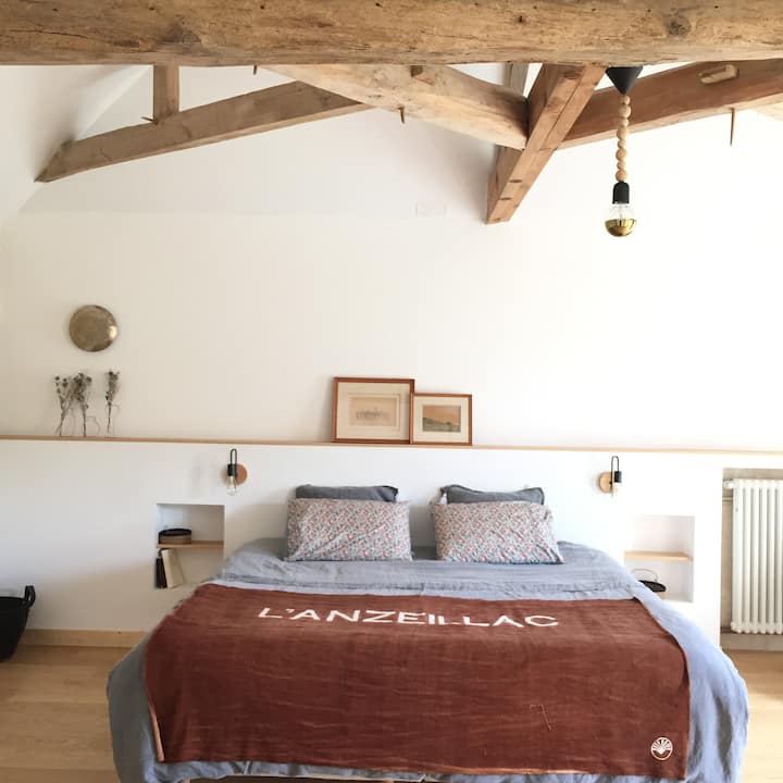 საძინებელი 1