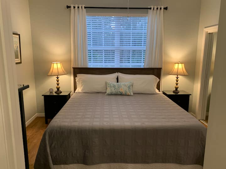 غرفة النوم 1